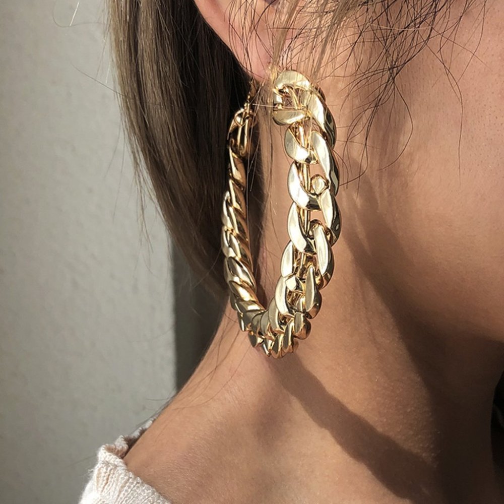 💕Last one Urban Chic Golden Chain Hoops Earrings - Picture 10 of 14